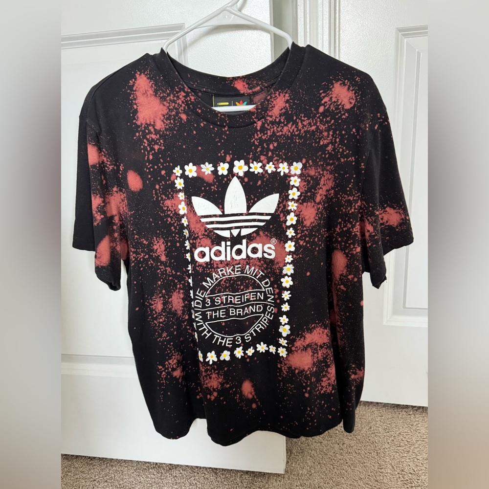 Adidas x Pharrell Williams Limited Edition Tee (Medium)